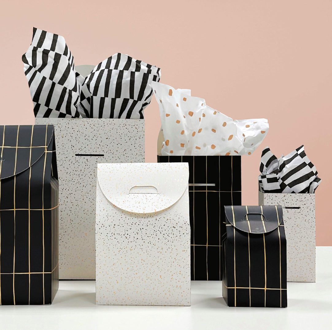 Cadeaudoosje S Random spots white